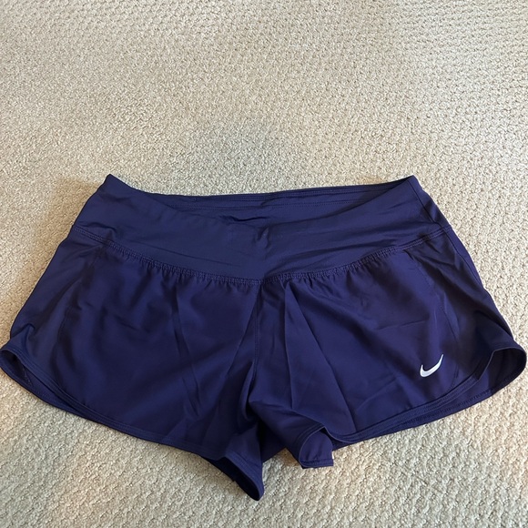 Nike Shorts - Picture 1 of 4